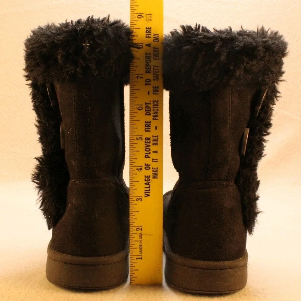 SO Abigail Girls Winter Boots Size 1 Black Faux Fur Cozy Slip On Warm Casual